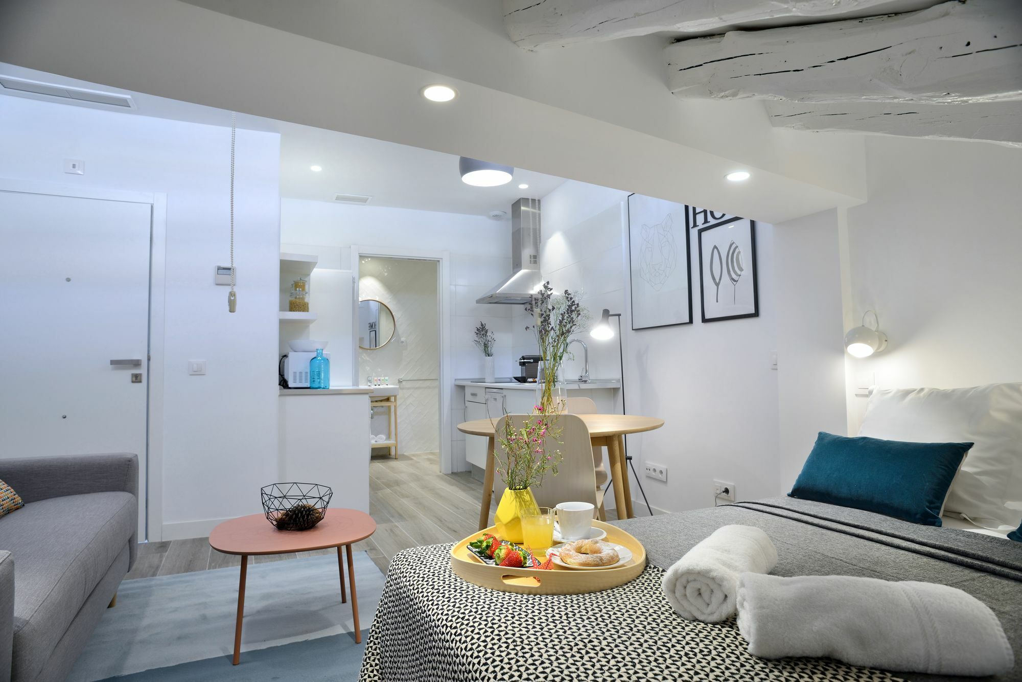 Nqn Aparts & Suites مدريد المظهر الخارجي الصورة
